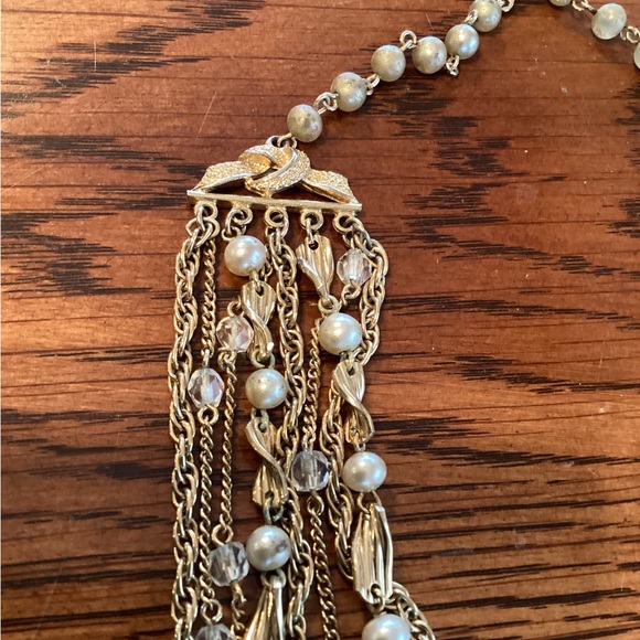 Vintage Coro Necklace - Picture 4 of 9